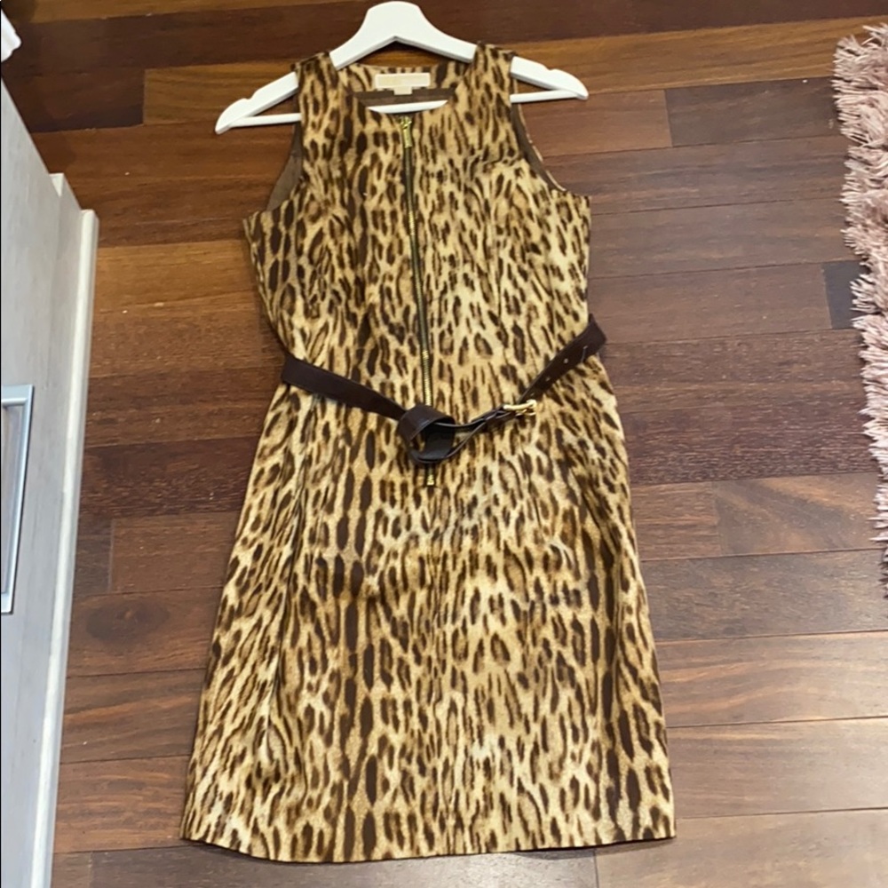 Ladies dress